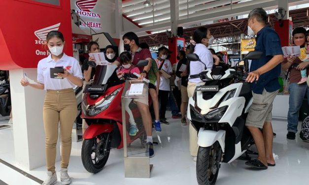 Promo Awal 2026 Honda Panaskan Pasar Skutik Premium 160 cc