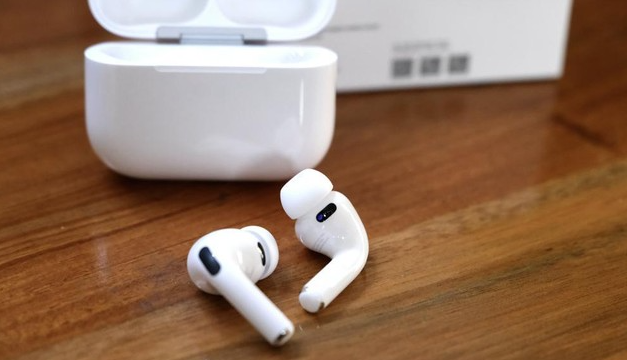 AirPods Pro 3: Lebih Nyaman, Lebih Senyap, Lebih Pintar