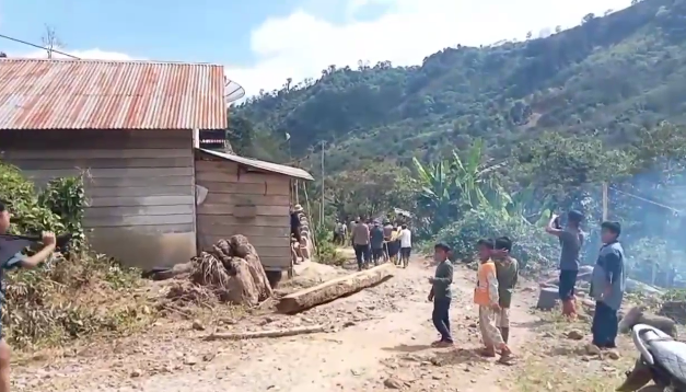 Polri Bangun Jembatan Darurat di Aceh Tengah, Akses Warga