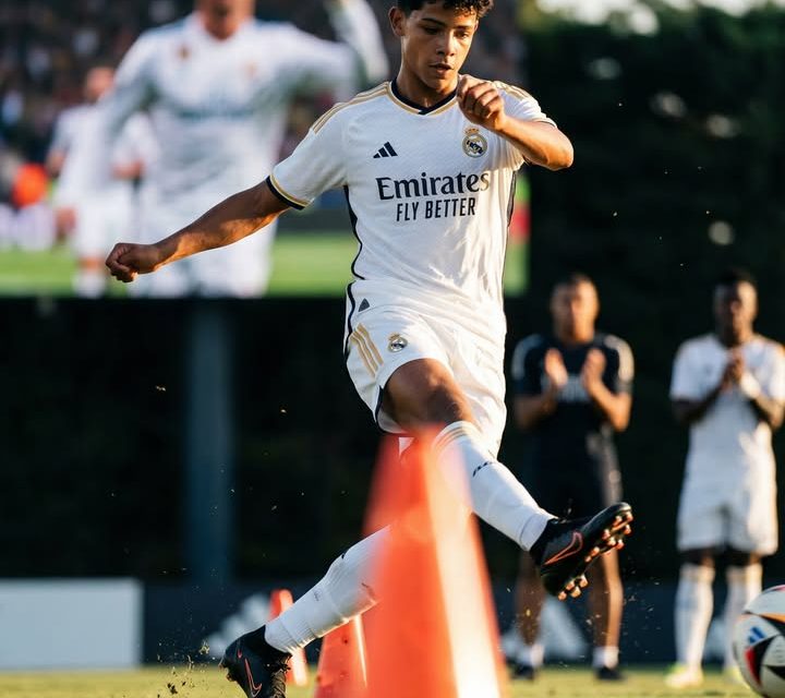 Cristiano Ronaldo Jr Dikabarkan Latihan di Akademi Real Madrid