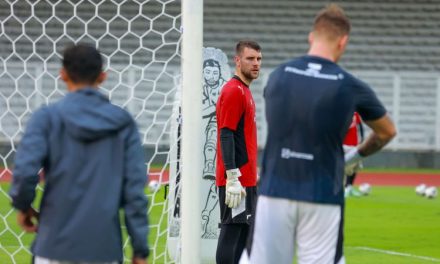 Maarten Paes Catat Clean Sheet Saat Ajax Imbang PEC Zwolle