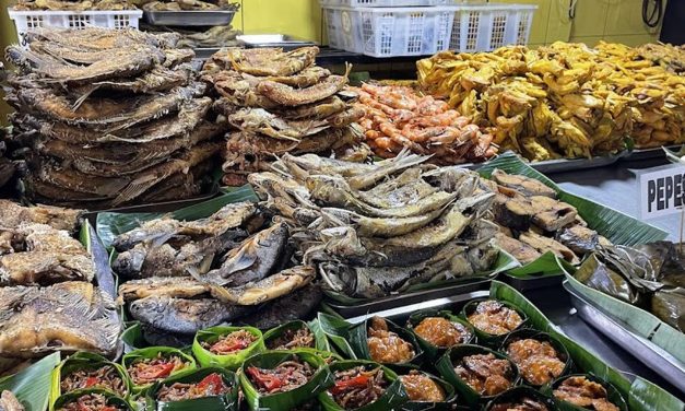 Tanah Abang: Warung Nasi Alam Sunda Jadi Favorit Pengunjung