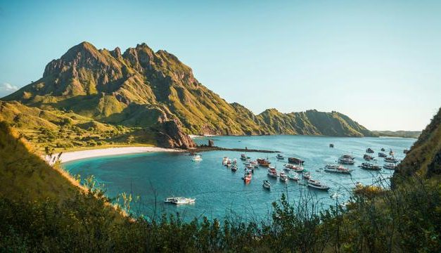 Batasi Kuota Wisata Taman Nasional Komodo Cegah Overtourism
