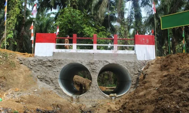 Kodim 0209/Labuhanbatu Selesaikan Dua Jembatan Armco Labura