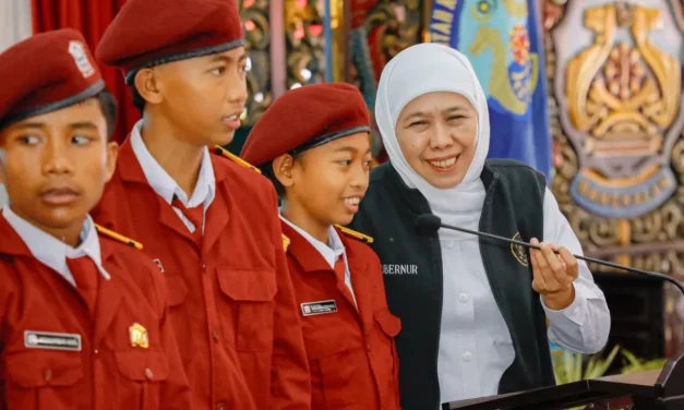Pemprov Jawa Timur Terapkan Pembatasan Gadget di Sekolah