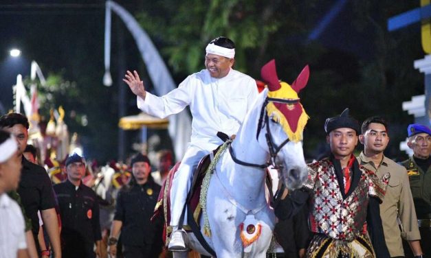 Dedi Mulyadi Ubah Kirab Mahkota Binokasih Budaya Nilai Sunda