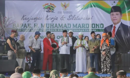 Mardiono Dukung Pelestarian Budaya Betawi di Sanggar Oplet