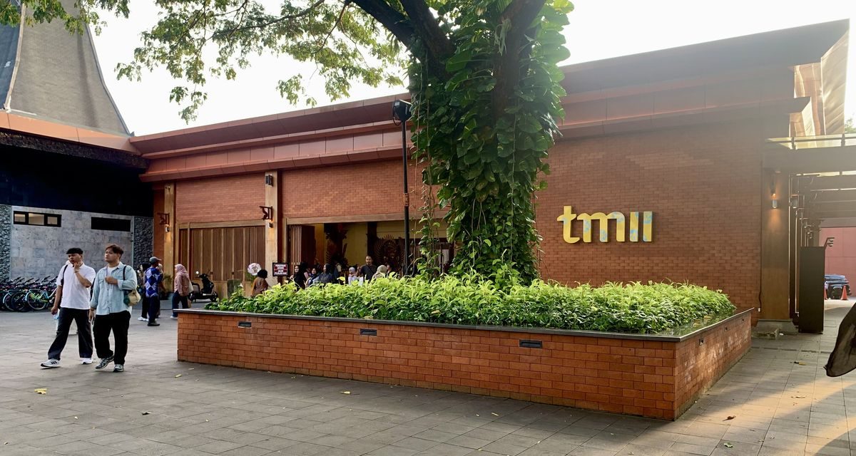 Diskon TMII, Konser Gratis, hingga Transportasi Rp1 untuk Warga