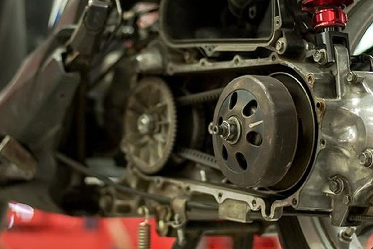 Ilustrasi CVT pada motor matik.