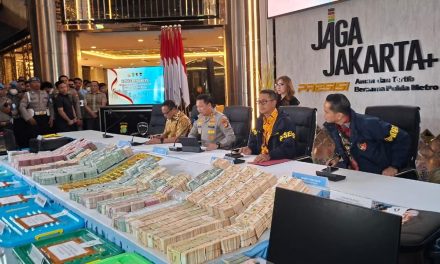 Terungkap! Polisi Temukan Emas 74 Kg saat Geledah 12 Lokasi