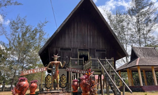 Rumah Betang Pasir Panjang, Warisan Dayak yang Penuh Pesona