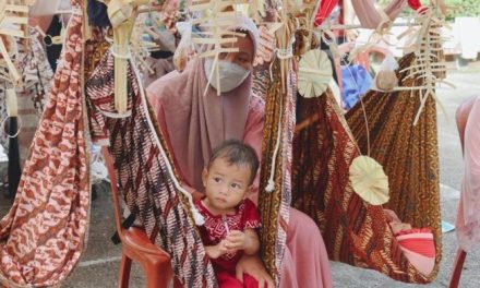 Tradisi Baayun Maulid Masyarakat Banjar dan Makna di Balik Prosesi Ayunan