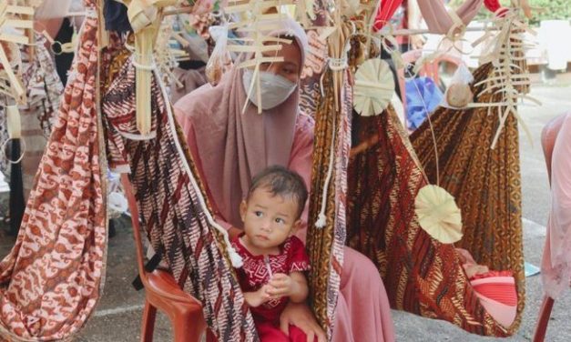 Tradisi Baayun Maulid Masyarakat Banjar dan Makna di Balik Prosesi Ayunan
