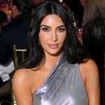 Kim Kardashian Terima Ganti Rugi 1 Euro atas Perampokan Paris