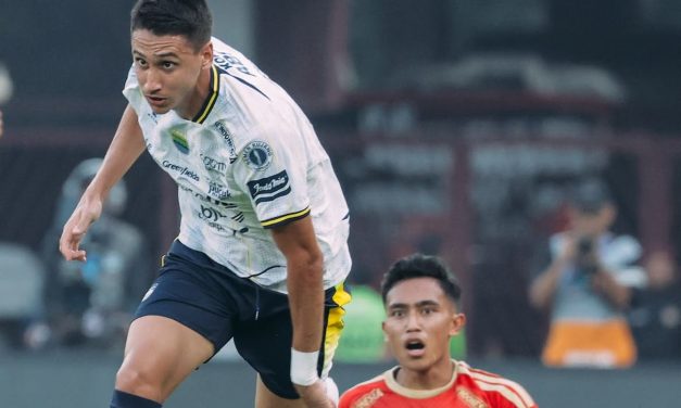 Menalo Soroti Momen Akhir Kekalahan Persib, Tantangan Asia Kini Menanti
